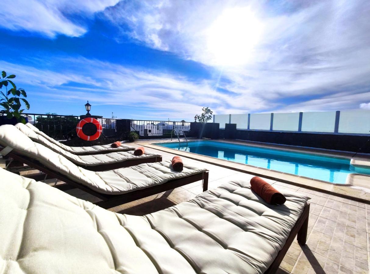 21 * Puerto del Carmen (Lanzarote)